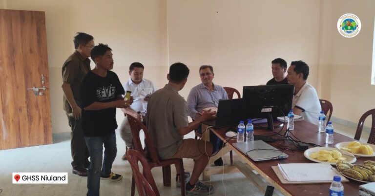 World Bank Consultant Reviews LSC Progress